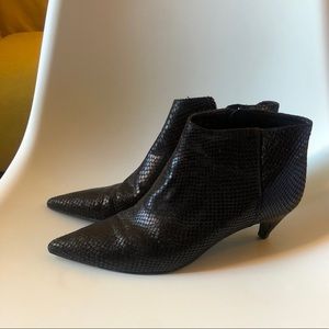 Zara Black Snake Pointed Toe Kitten Heel Booties